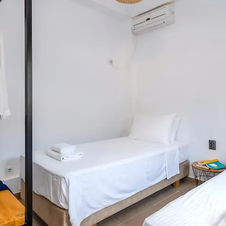 Hilltop At Kefalonia Hotel apartamentowy Angon