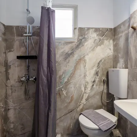 Hilltop At Kefalonia Hotel apartamentowy Angon