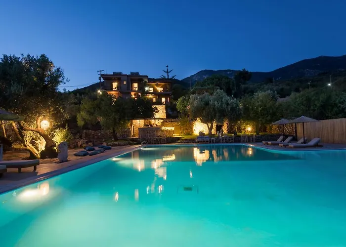 Hilltop At Kefalonia Aparthotel 4*