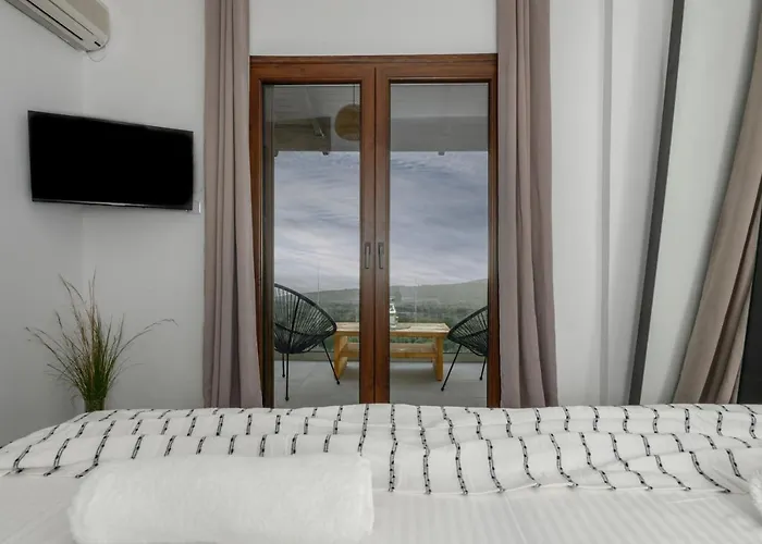 Hilltop At Kefalonia Angon