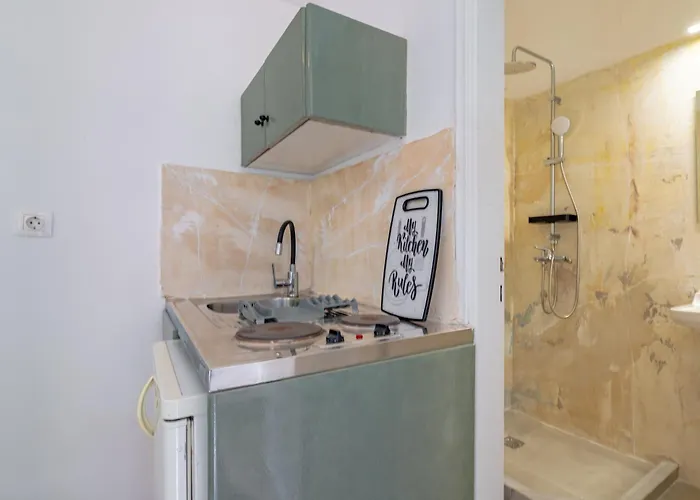 Hilltop At Kefalonia Aparthotel