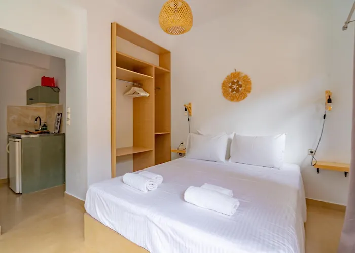 Hilltop At Kefalonia Aparthotel Angon