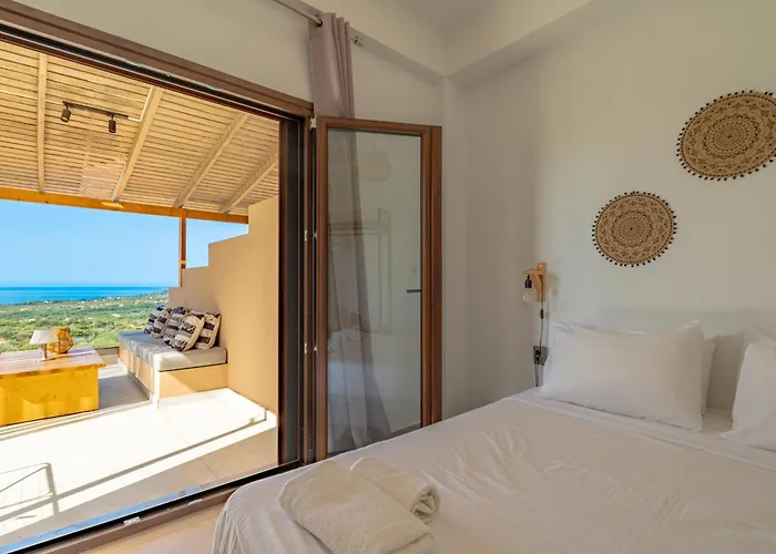 Hilltop At Kefalonia Aparthotel